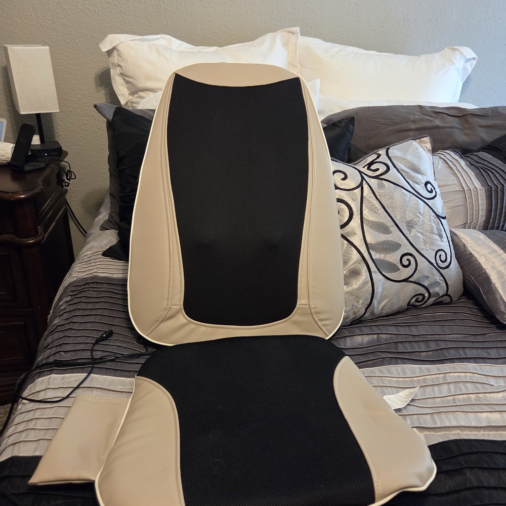 Black and Tan Massage Seat Cushion